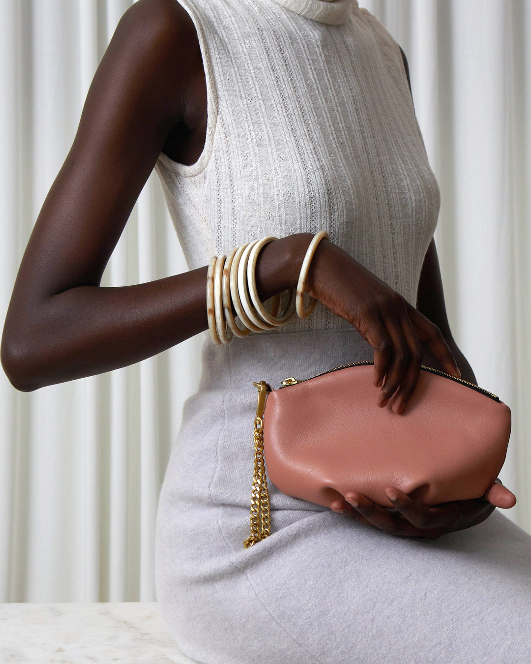 m.Pochette | Make-Up